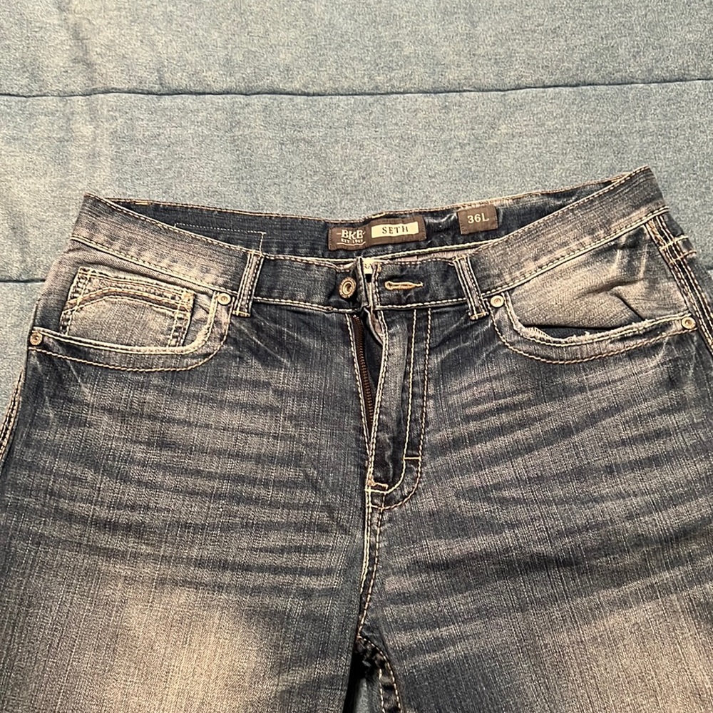 36 long length Seth very great shape no holes.  Faded/ light denim color